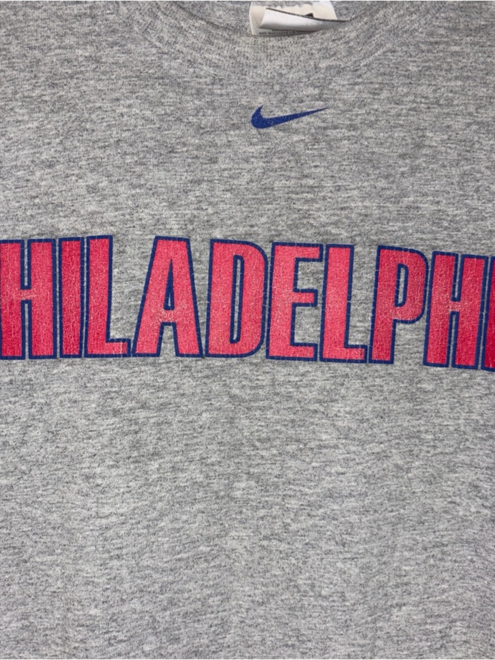 vintage Y2K Philadelphia Phillies Nike Center Check DISTRESSED Shirt L MLB PA - Picture 2 of 5